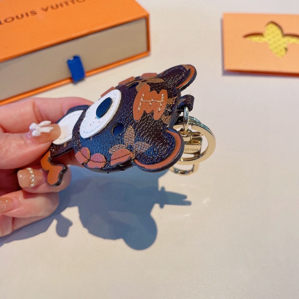 ブランドキーホルダー着用イメージ